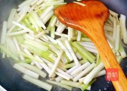 韭黄炒蛋的做法图解4