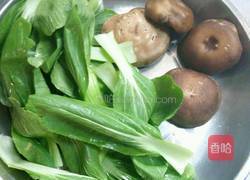 香菇青菜饭的做法图解1