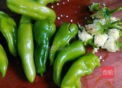 青椒榨菜肉丝的做法图解3