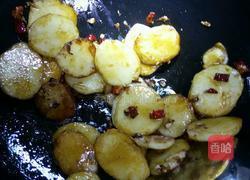 香煎土豆片（孜然味）的做法图解7