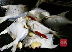 家常烧小鲳鱼的做法图解5