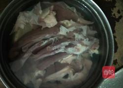 猪心汤的做法图解2