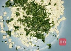 香椿拌豆腐的做法图解5