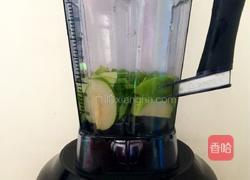青苹果苦瓜冰饮的做法图解3