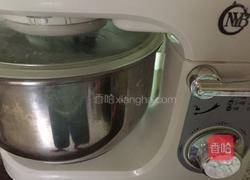 鲜虾培根披萨(九寸)的做法图解3