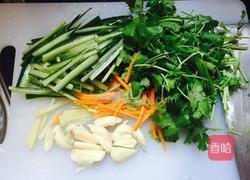 凉拌手撕鸡的做法图解2