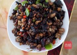 木耳炒鸡丁的做法图解4