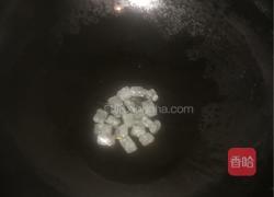 红烧肉烩土豆的做法图解3