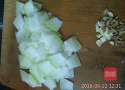 冬瓜虾皮汤的做法图解1