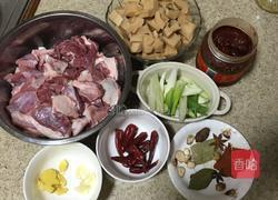 笋子烧牛肉的做法图解1