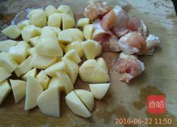 咖喱土豆鸡块的做法图解1