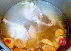 花旗蔘乳鴿湯的做法图解6