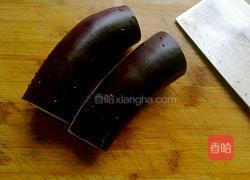 蒜泥拌蒸茄子的做法图解1