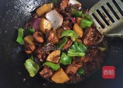 香菇土豆焖鸡腿的做法图解9