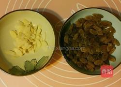 春之花环面包的做法图解2