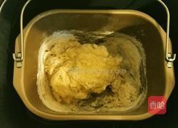 春之花环面包的做法图解3