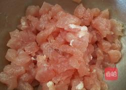 肉丁炒玉米的做法图解3