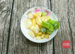 双椒炒鸡心的做法图解4