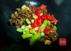 双椒炒鸡心的做法图解10