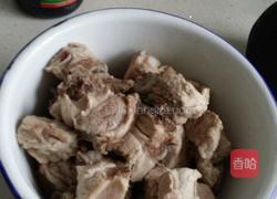 排骨炖土豆的做法图解2