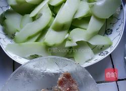 佛手瓜炒瘦肉的做法图解1
