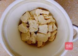 砂锅炖五花肉冻豆腐娃娃菜的做法图解5