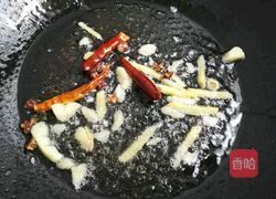 胡萝卜木耳肉片的做法图解5