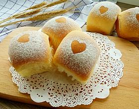 淡奶油爱心小面包[图]