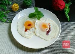 煎蛋（无油版）的做法图解5