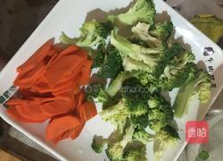 家炒西兰花的做法图解1