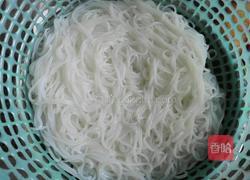 凉拌粉丝的做法图解2