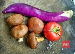 双茄戏菇的做法图解1