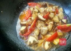 双茄戏菇的做法图解3