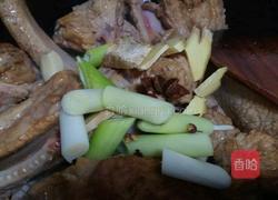 玉米烧排骨的做法图解5