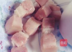 玉米排骨汤的做法图解2