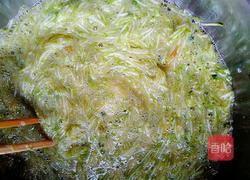 黑豆面儿西葫芦鸡蛋饼的做法图解4