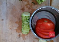 吞拿鱼三明治的做法图解3