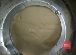 梅菜肉包子的做法图解3