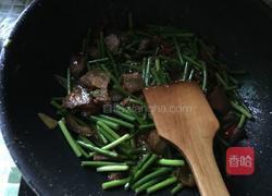 蒜苔炒腊肉的做法图解10