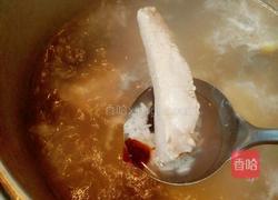 传统广式皮蛋瘦肉粥的做法图解9