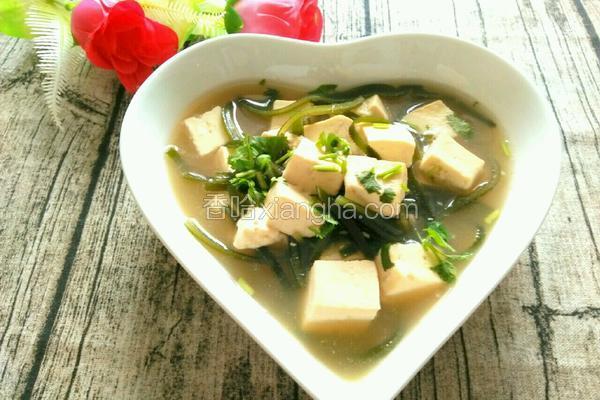 清香海带豆腐汤