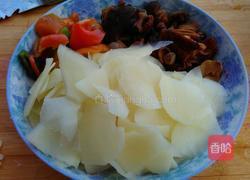 素炒松蘑土豆片的做法图解6