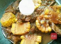 玉米烧排骨的做法图解11