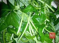 清炒薯藤叶的做法图解2