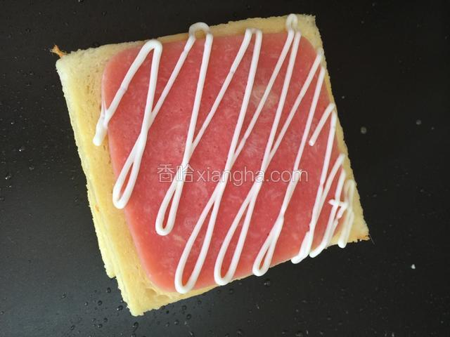 ➕土司片➕火腿➕沙拉酱