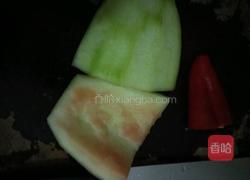 西瓜皮炒猪肝的做法图解2