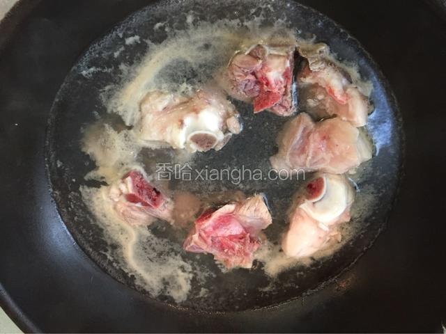 焯水备用