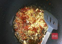 小芹豆干炒火腿的做法图解3