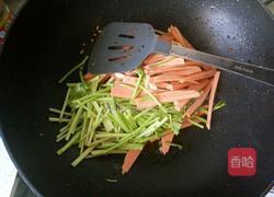 小芹豆干炒火腿的做法图解4