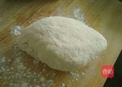 豬肉青椒杏鮑菇餃子的做法圖解2